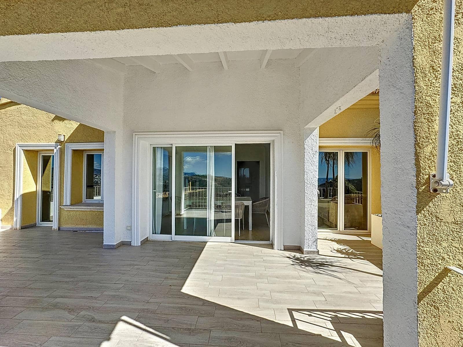 3 slaapkamer Villa te koop in Benitachell / Benitatxell met zwembad garage - € 749.000 (Ref: 8187830)