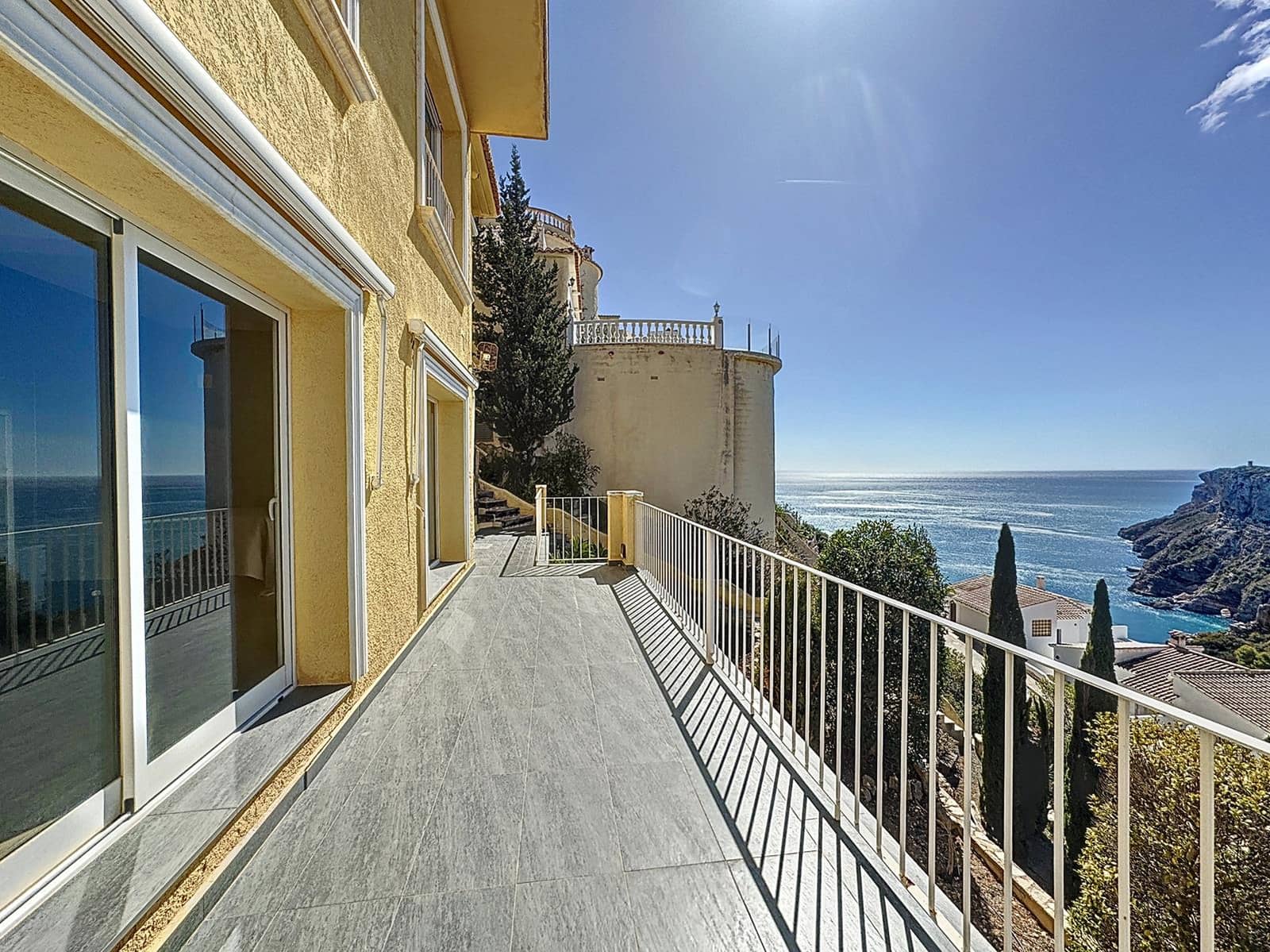 3 slaapkamer Villa te koop in Benitachell / Benitatxell met zwembad garage - € 749.000 (Ref: 8187830)