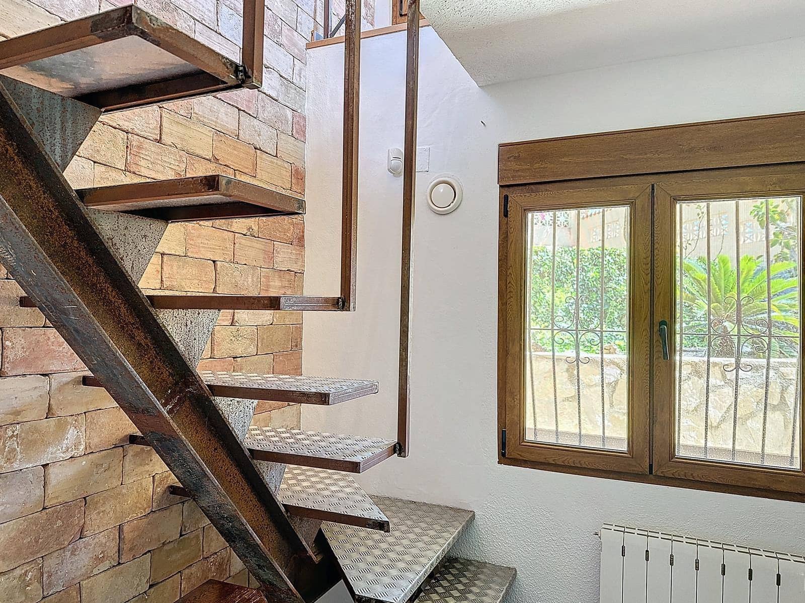 3 soveværelse Villa til salg i Benitachell / Benitatxell med swimmingpool garage - € 850.000 (Ref: 8307264)