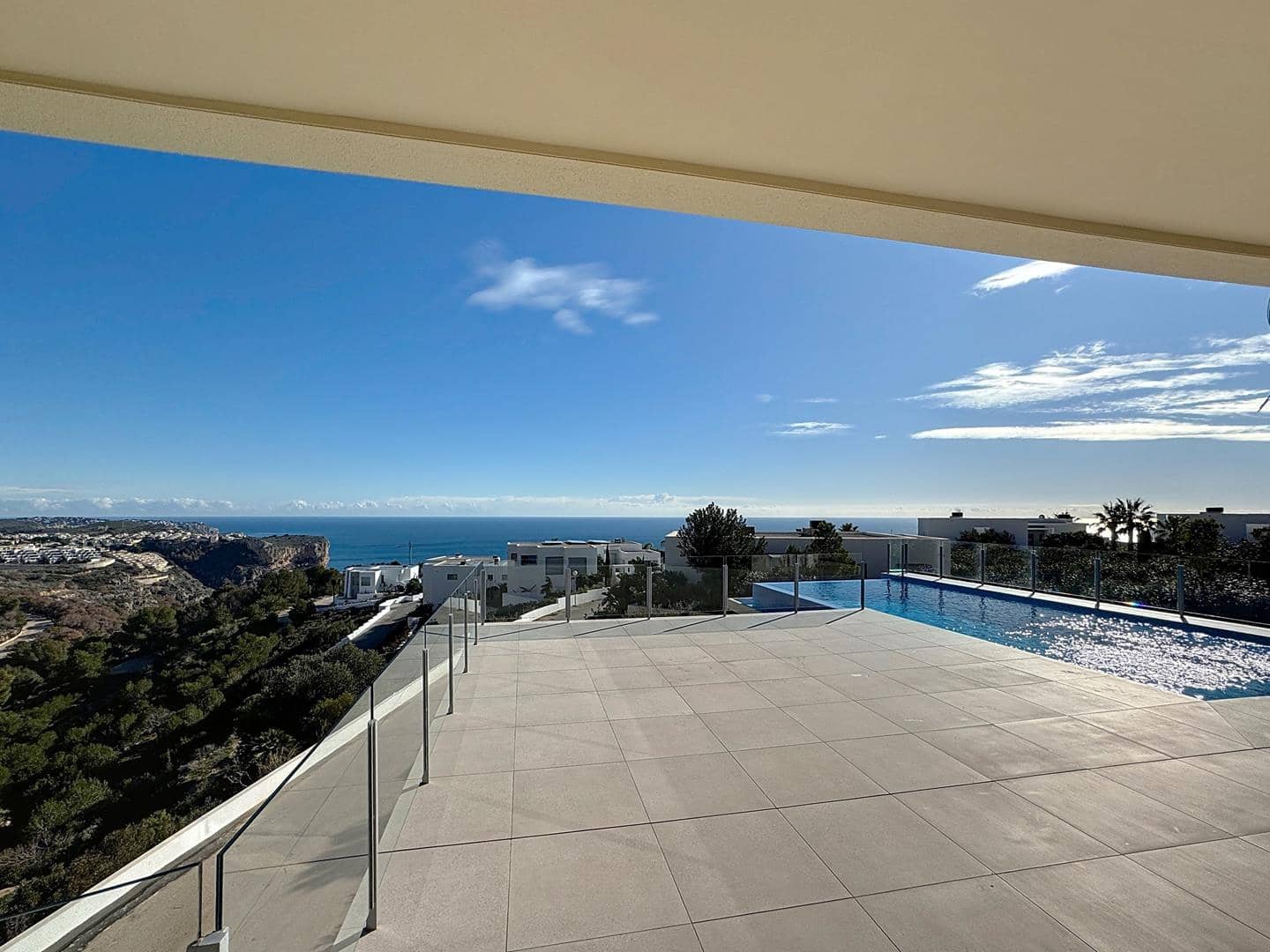 3 sypialnia Willa na sprzedaż w Benitachell / Benitatxell z basenem garażem - 1 499 000 € (Ref: 8366525)