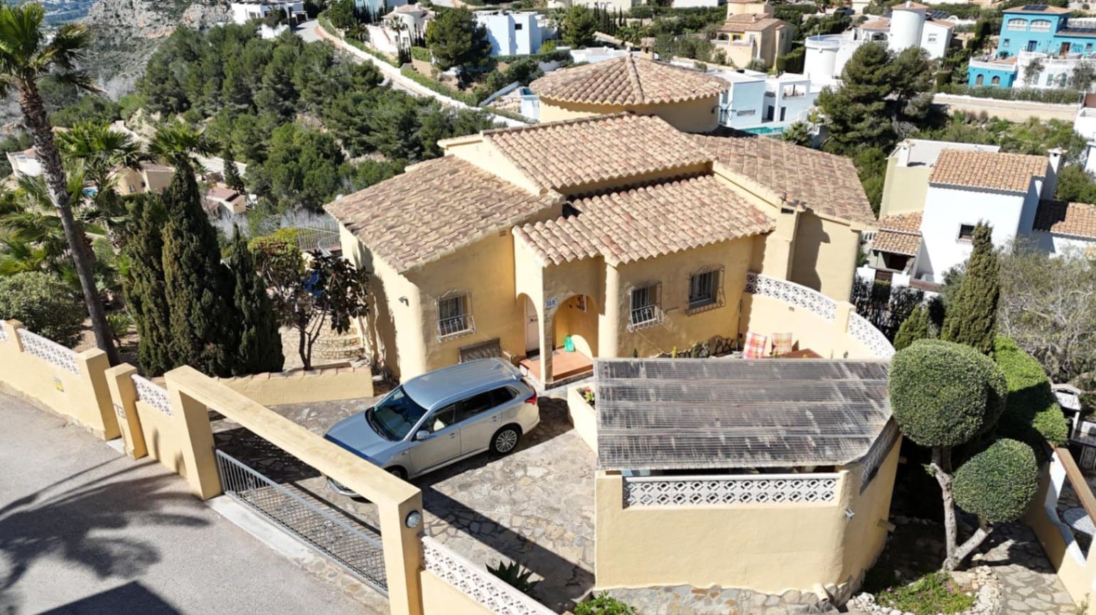 3 soveværelse Villa til salg i Benitachell / Benitatxell med swimmingpool garage - € 745.000 (Ref: 8583466)