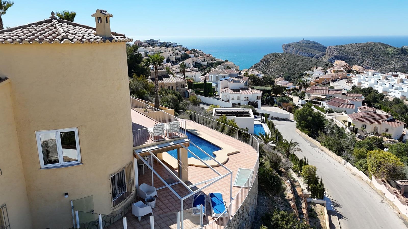 3 soveværelse Villa til salg i Benitachell / Benitatxell med swimmingpool garage - € 745.000 (Ref: 8583466)