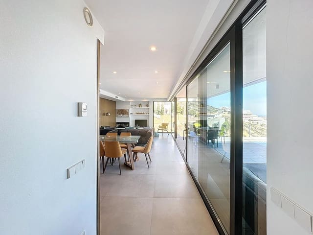 3 Zimmer Villa zu verkaufen in Cumbre del Sol, Benitachell / Benitatxell mit Pool Garage - 1.100.000 € (Ref: 8678529)