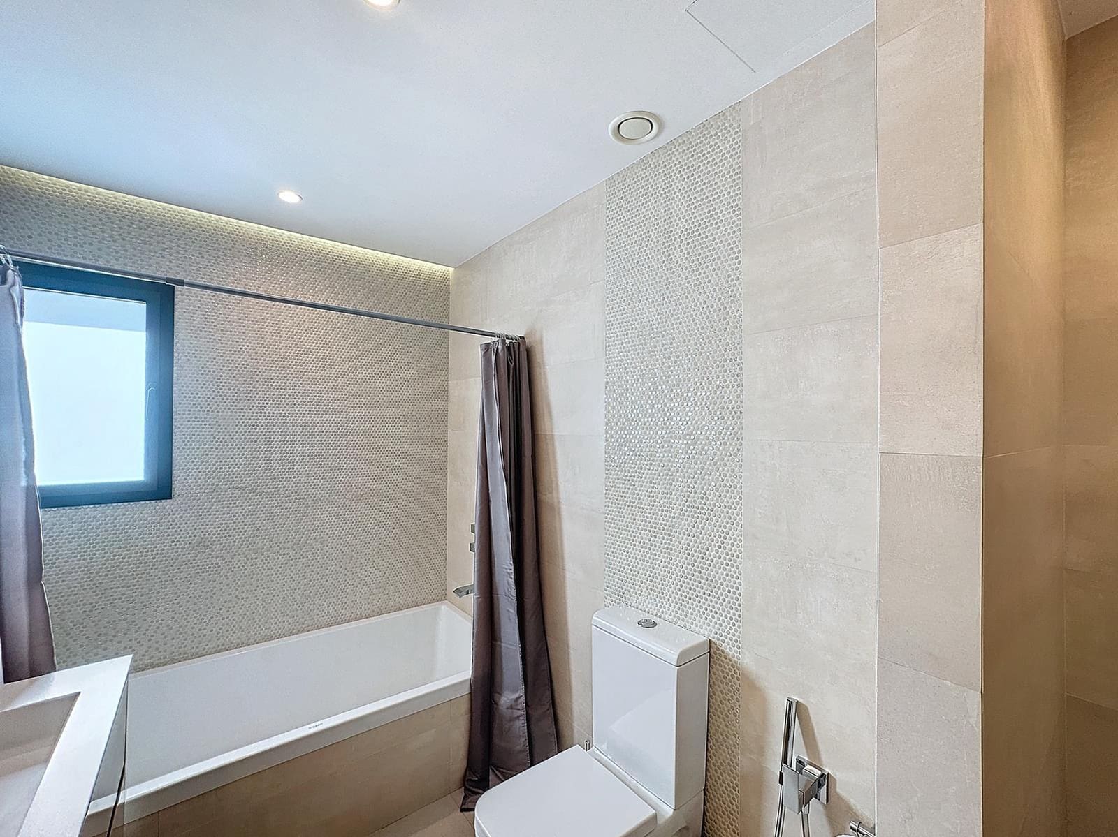 3 bedroom Villa for sale in Benitachell / Benitatxell with pool garage - € 1,100,000 (Ref: 8678529)