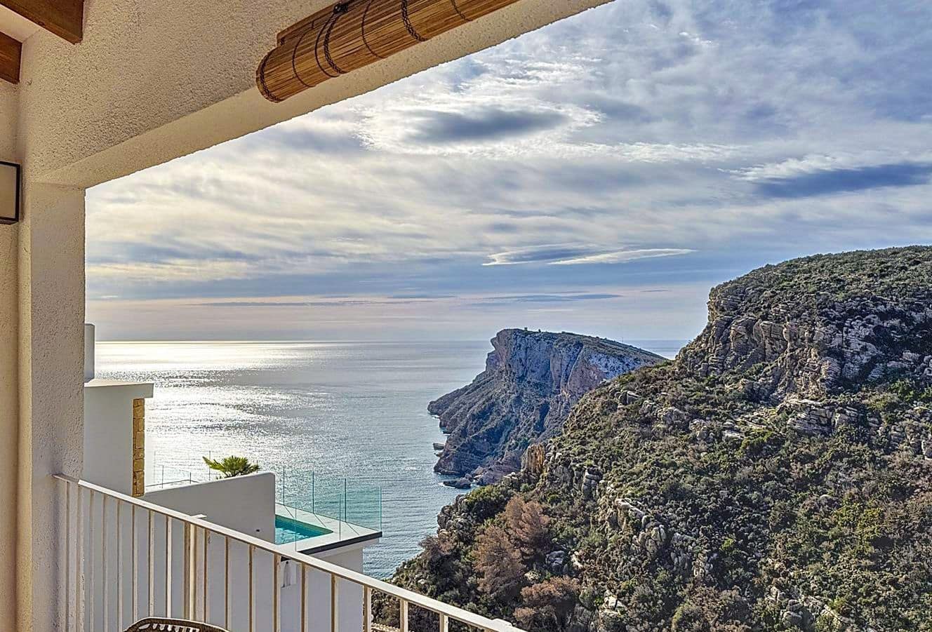 2 sovrum Villa till salu i Benitachell / Benitatxell med pool garage - 299 000 € (Ref: 8735878)