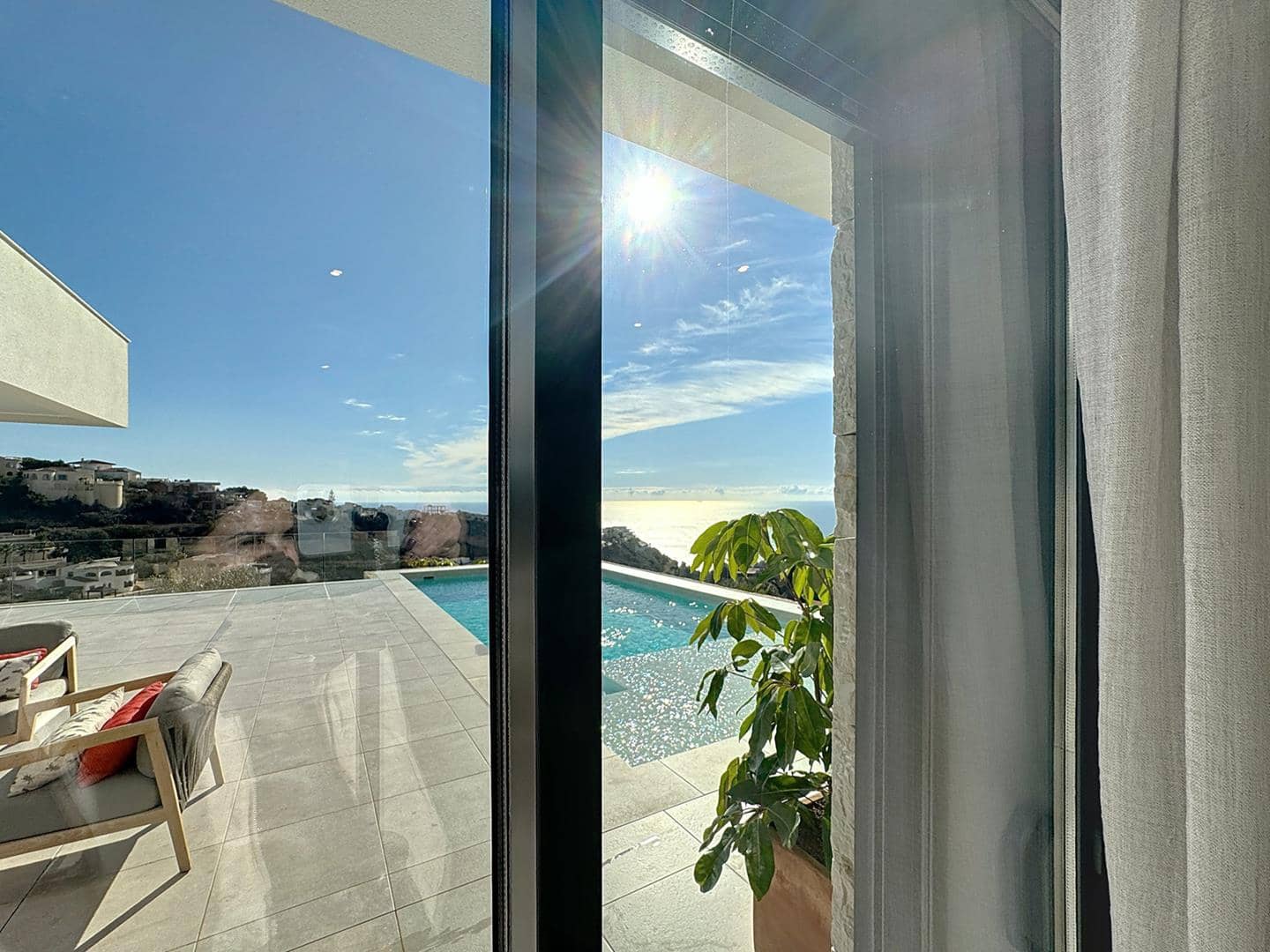 Chalet de 3 habitaciones en Benitachell / Benitatxell en venta con piscina garaje - 1.795.000 € (Ref: 8788752)