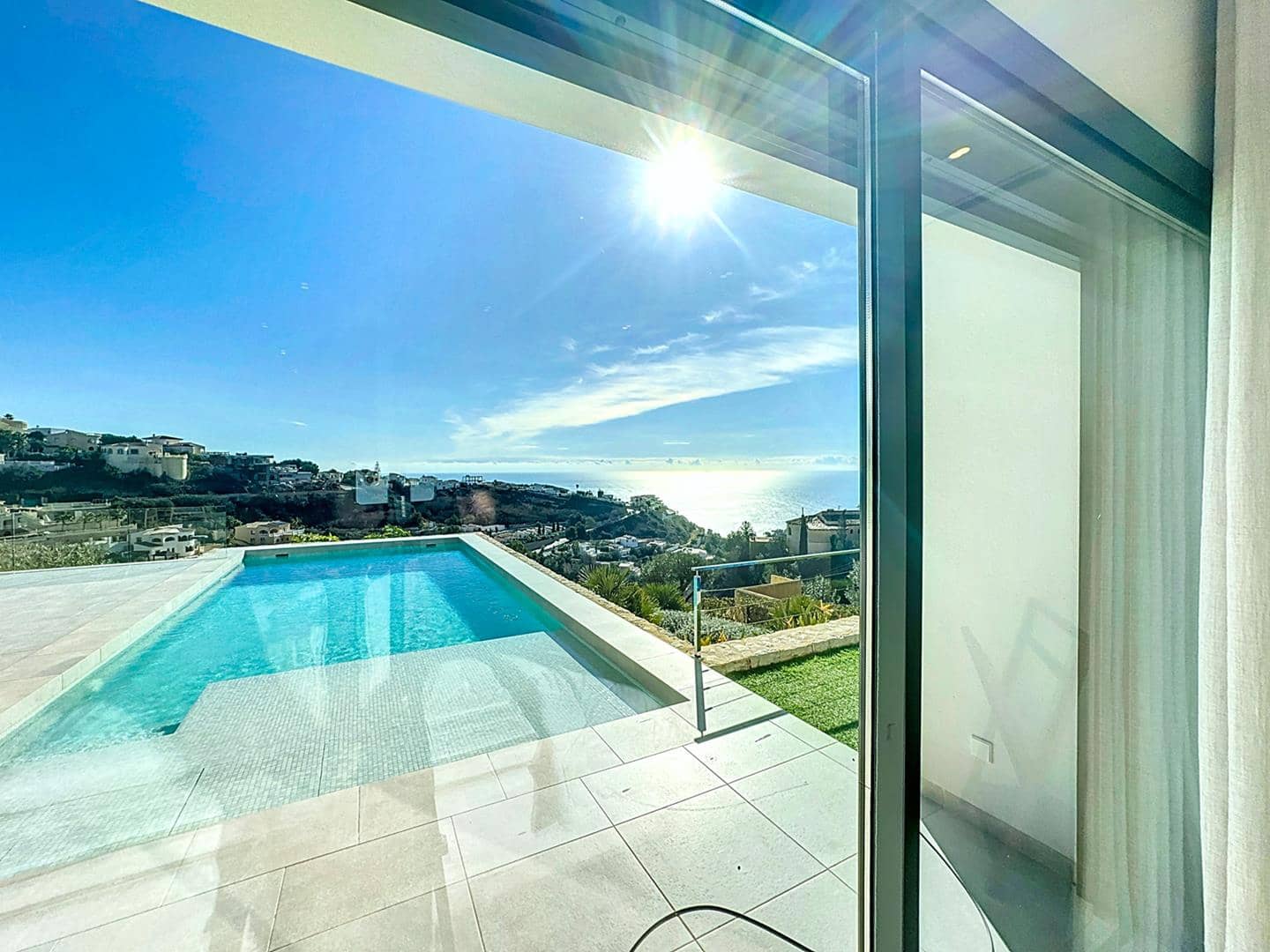 Chalet de 3 habitaciones en Benitachell / Benitatxell en venta con piscina garaje - 1.795.000 € (Ref: 8788752)