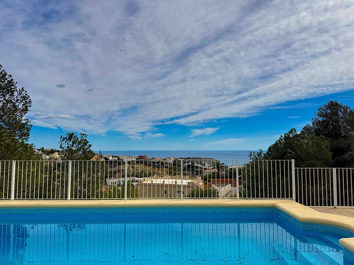 2 sovrum Villa till salu i Benitachell / Benitatxell med pool garage - 650 000 € (Ref: 8874973)