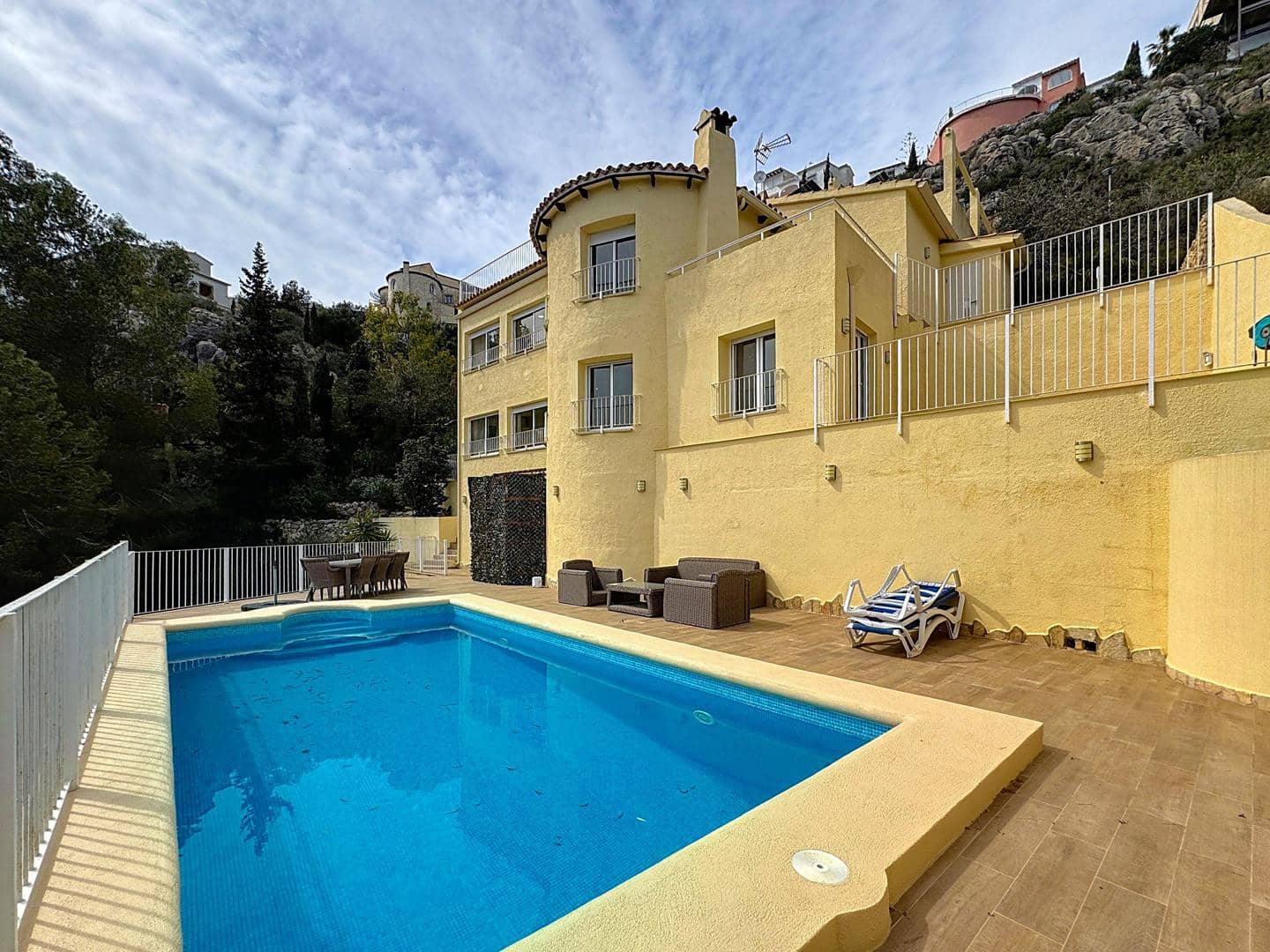 2 sovrum Villa till salu i Benitachell / Benitatxell med pool garage - 650 000 € (Ref: 8874973)