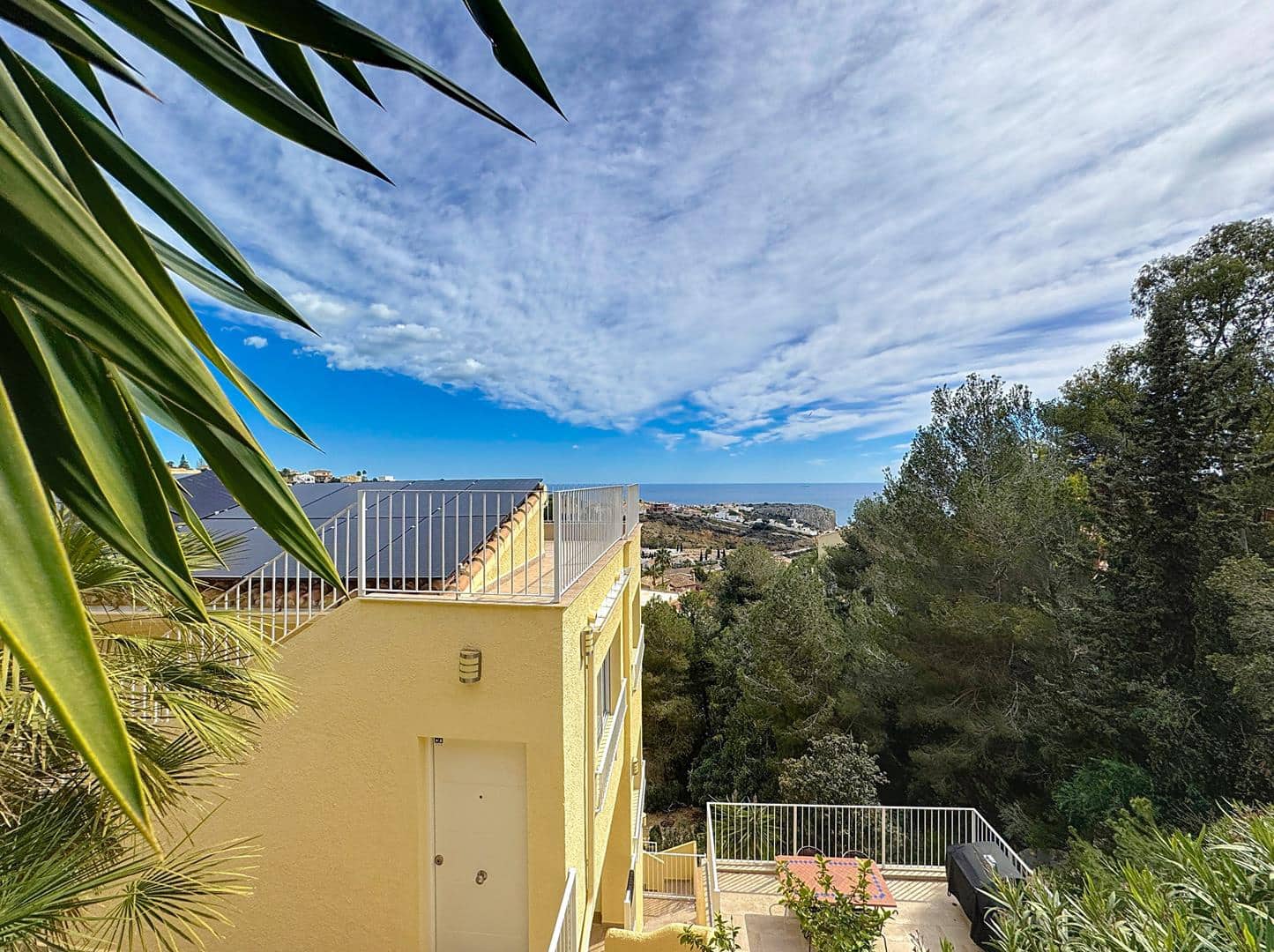 2 sovrum Villa till salu i Benitachell / Benitatxell med pool garage - 650 000 € (Ref: 8874973)