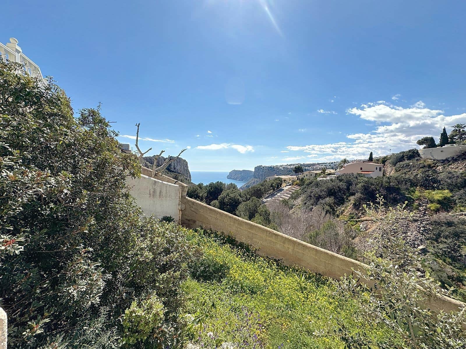 4 sypialnia Willa na sprzedaż w Benitachell / Benitatxell z basenem garażem - 495 000 € (Ref: 8897940)