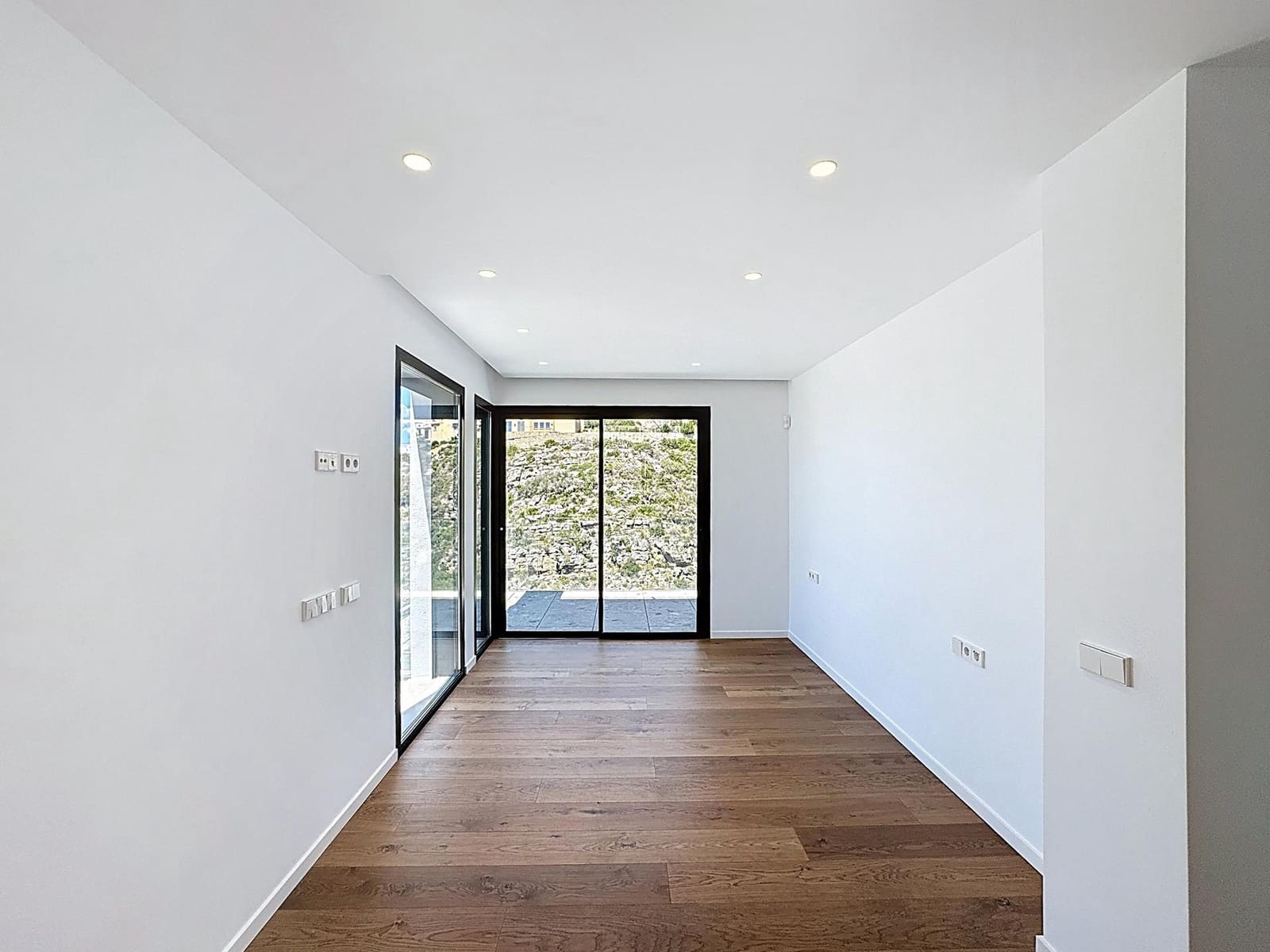 Chalet de 3 habitaciones en Benitachell / Benitatxell en venta con piscina garaje - 2.350.000 € (Ref: 9075349)