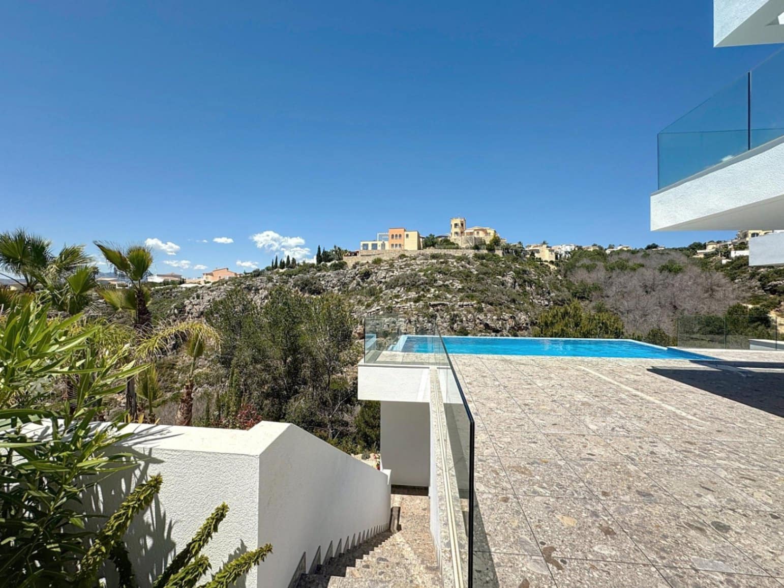 Chalet de 3 habitaciones en Benitachell / Benitatxell en venta con piscina garaje - 2.350.000 € (Ref: 9075349)