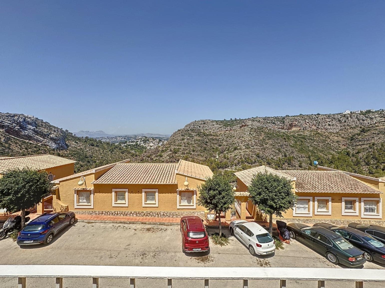 2 bedroom Apartment for sale in Benitachell / Benitatxell with pool garage - € 175,000 (Ref: 9087251)