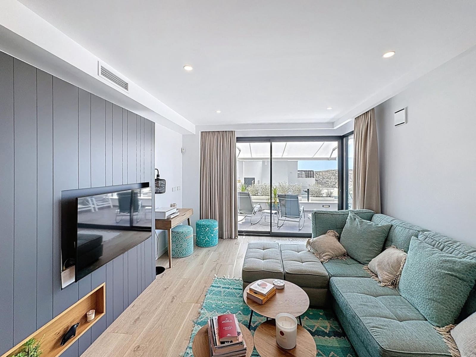 2 soverom Penthouse til salgs i Benitachell / Benitatxell med svømmebasseng garasje - € 549 000 (Ref: 9100985)