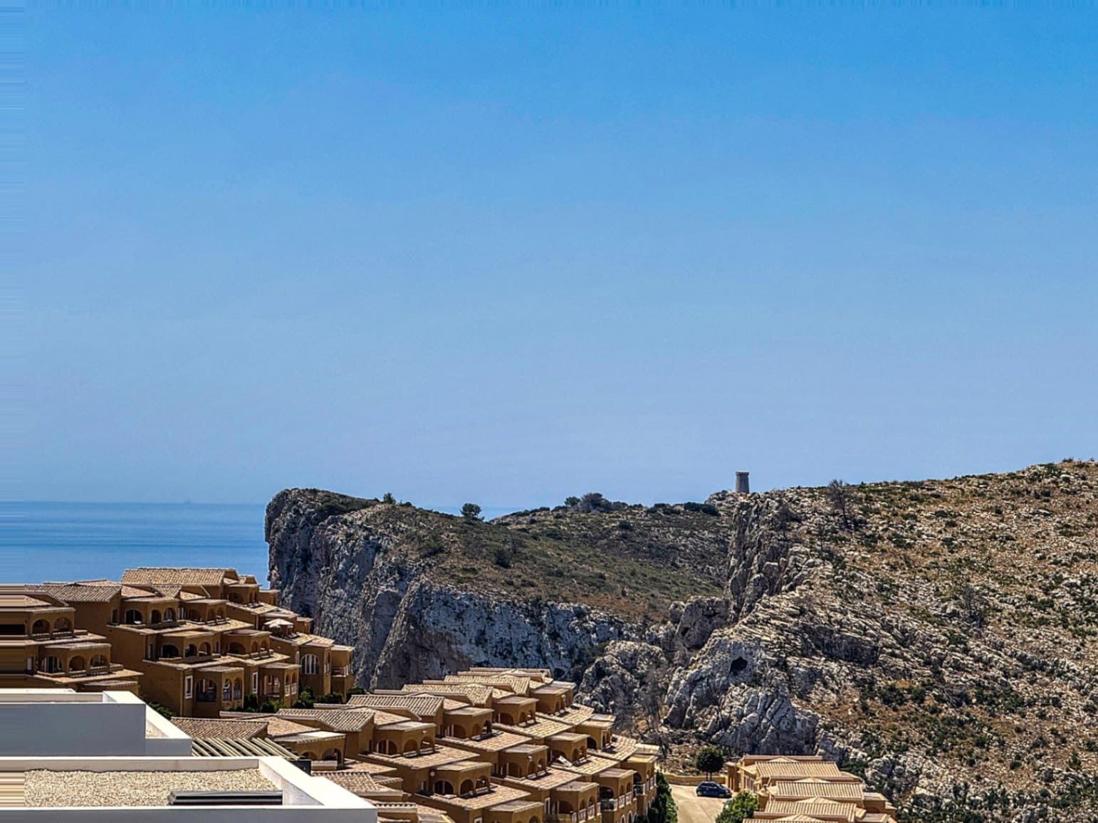 2 soverom Penthouse til salgs i Benitachell / Benitatxell med svømmebasseng garasje - € 549 000 (Ref: 9100985)