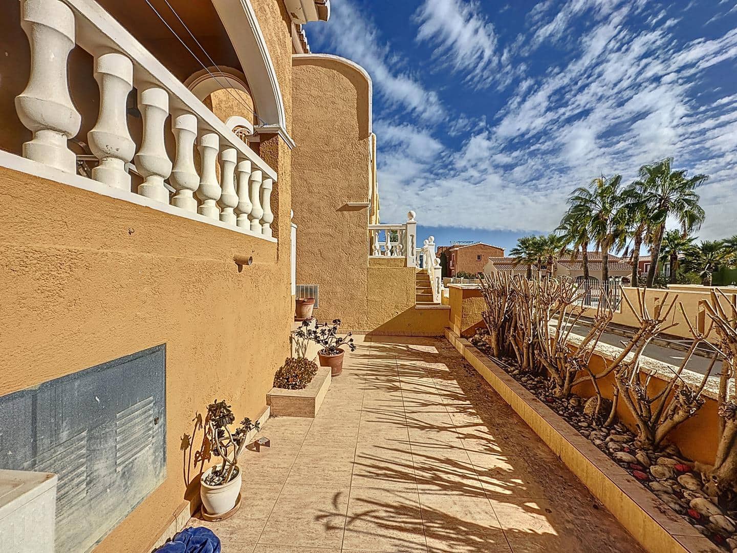 2 soverom Leilighet til salgs i Benitachell / Benitatxell med svømmebasseng garasje - € 195 000 (Ref: 9156176)