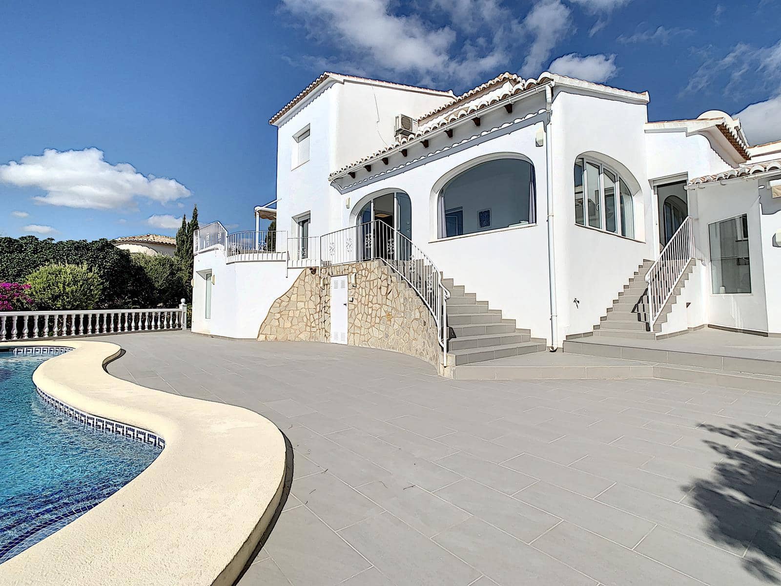 5 soveværelse Villa til salg i Benitachell / Benitatxell med swimmingpool garage - € 1.490.000 (Ref: 9166547)