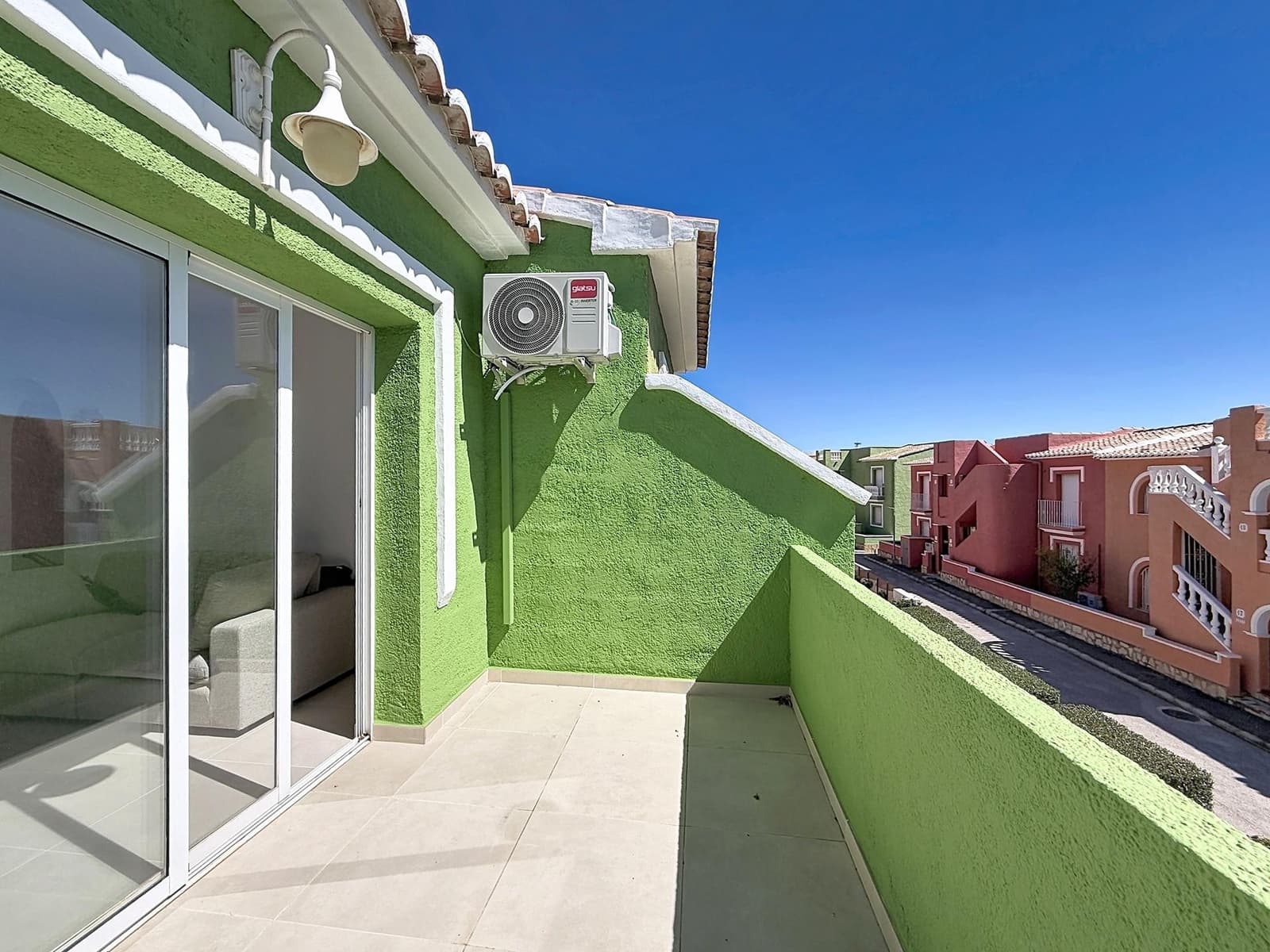 2 soveværelse Lejlighed til salg i Benitachell / Benitatxell med swimmingpool garage - € 240.000 (Ref: 9185715)