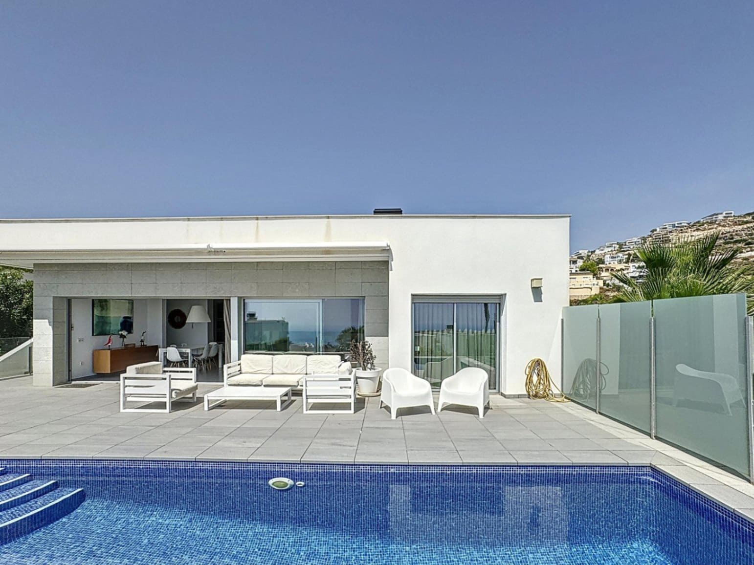 4 soveværelse Villa til salg i Benitachell / Benitatxell med swimmingpool garage - € 1.125.000 (Ref: 9216794)