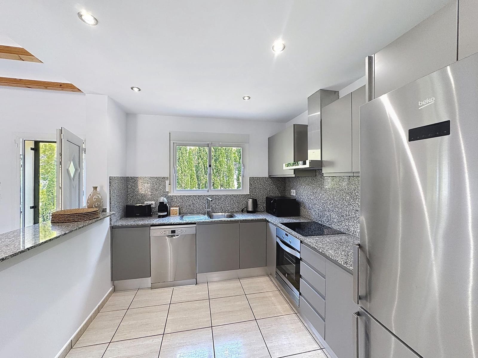 5 soverom Villa til salgs i Benitachell / Benitatxell med svømmebasseng garasje - € 725 000 (Ref: 9219455)