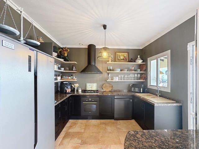 5 quarto Moradia para venda em Cumbre del Sol, Benitachell / Benitatxell com piscina garagem - 1 100 000 € (Ref: 9342224)