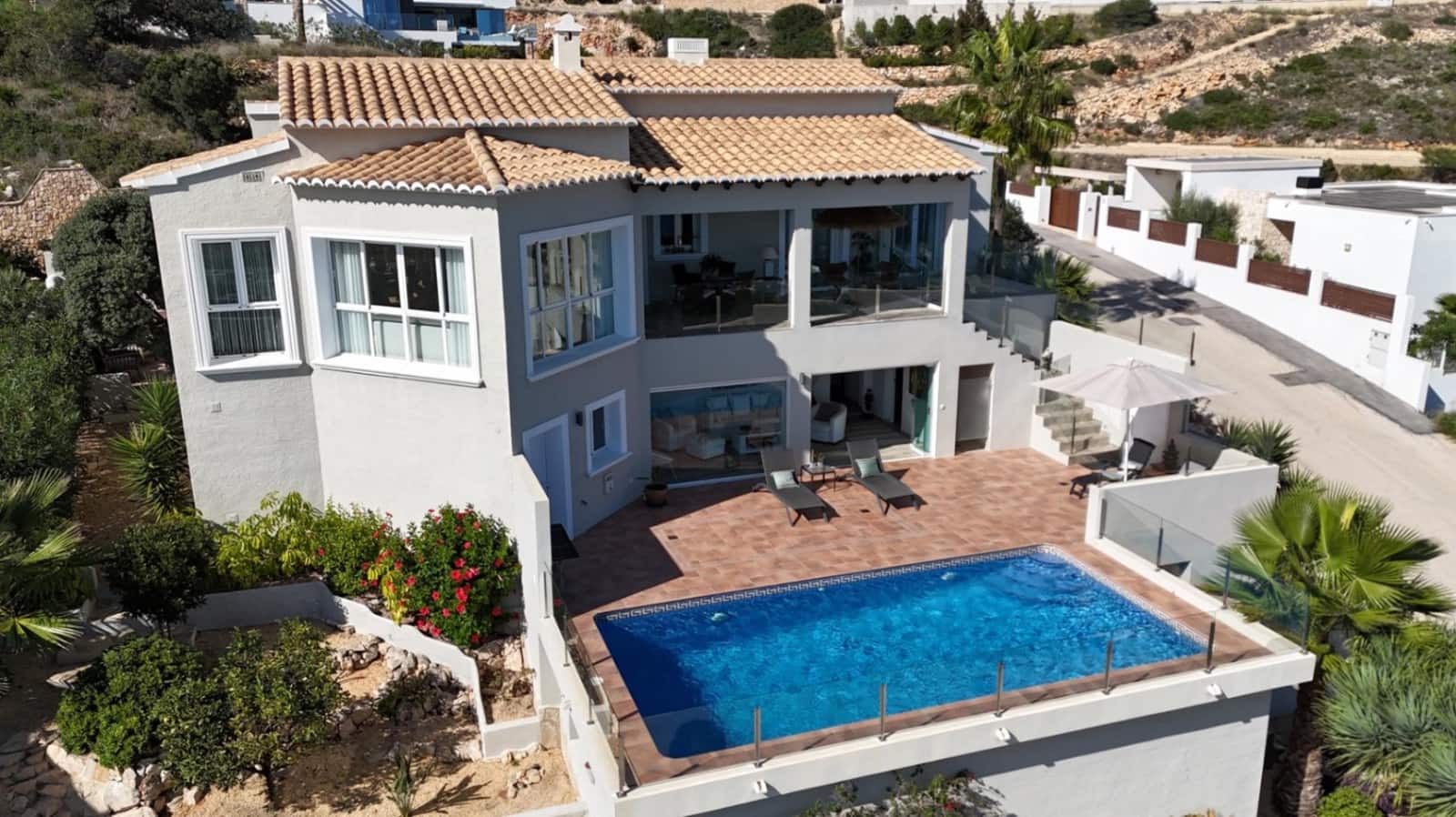 5 bedroom Villa for sale in Benitachell / Benitatxell with pool garage - € 1,100,000 (Ref: 9342224)