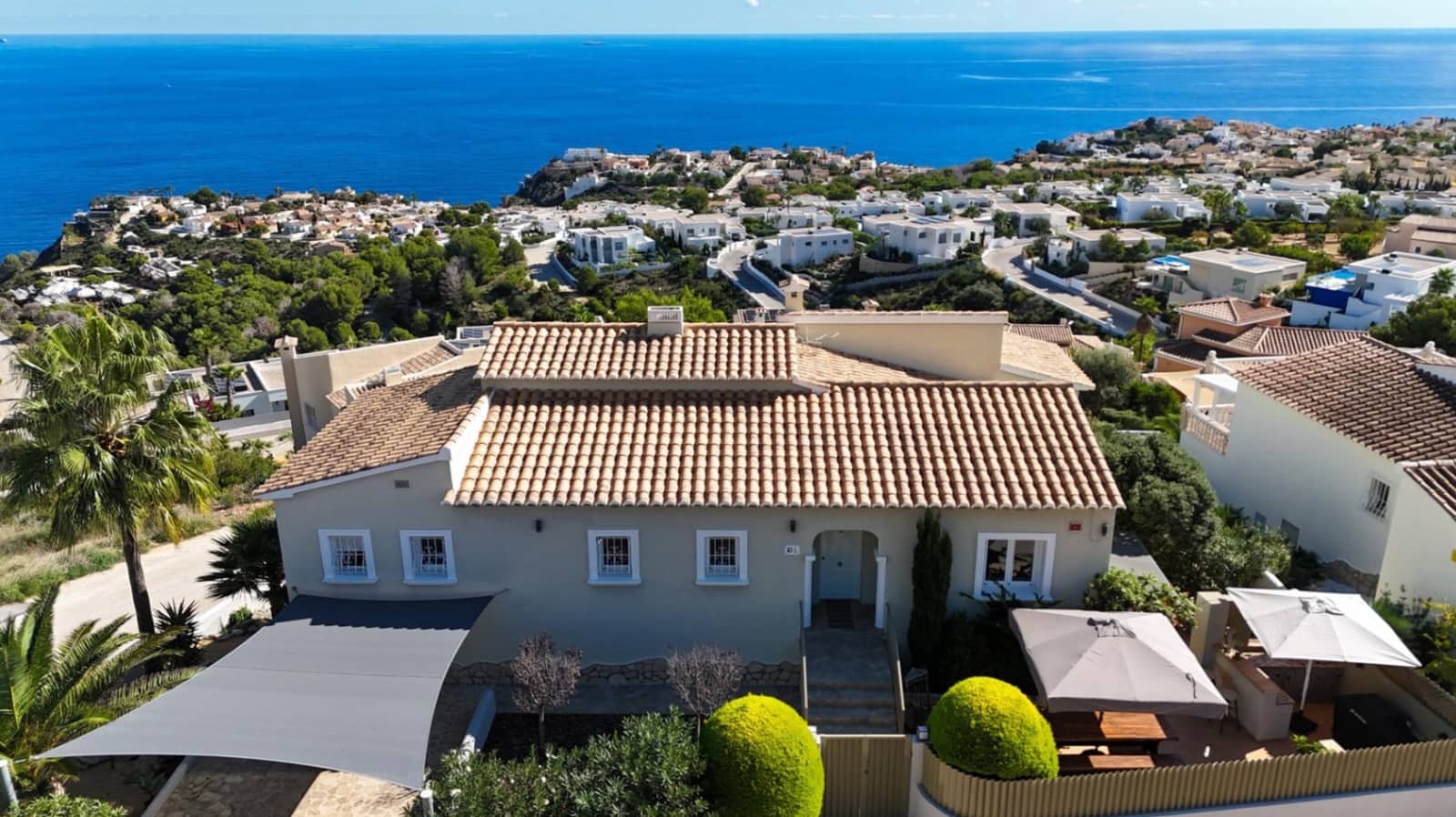 5 bedroom Villa for sale in Benitachell / Benitatxell with pool garage - € 1,100,000 (Ref: 9342224)