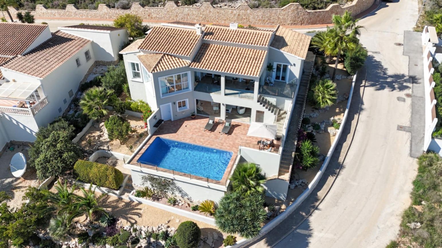 5 bedroom Villa for sale in Benitachell / Benitatxell with pool garage - € 1,100,000 (Ref: 9342224)