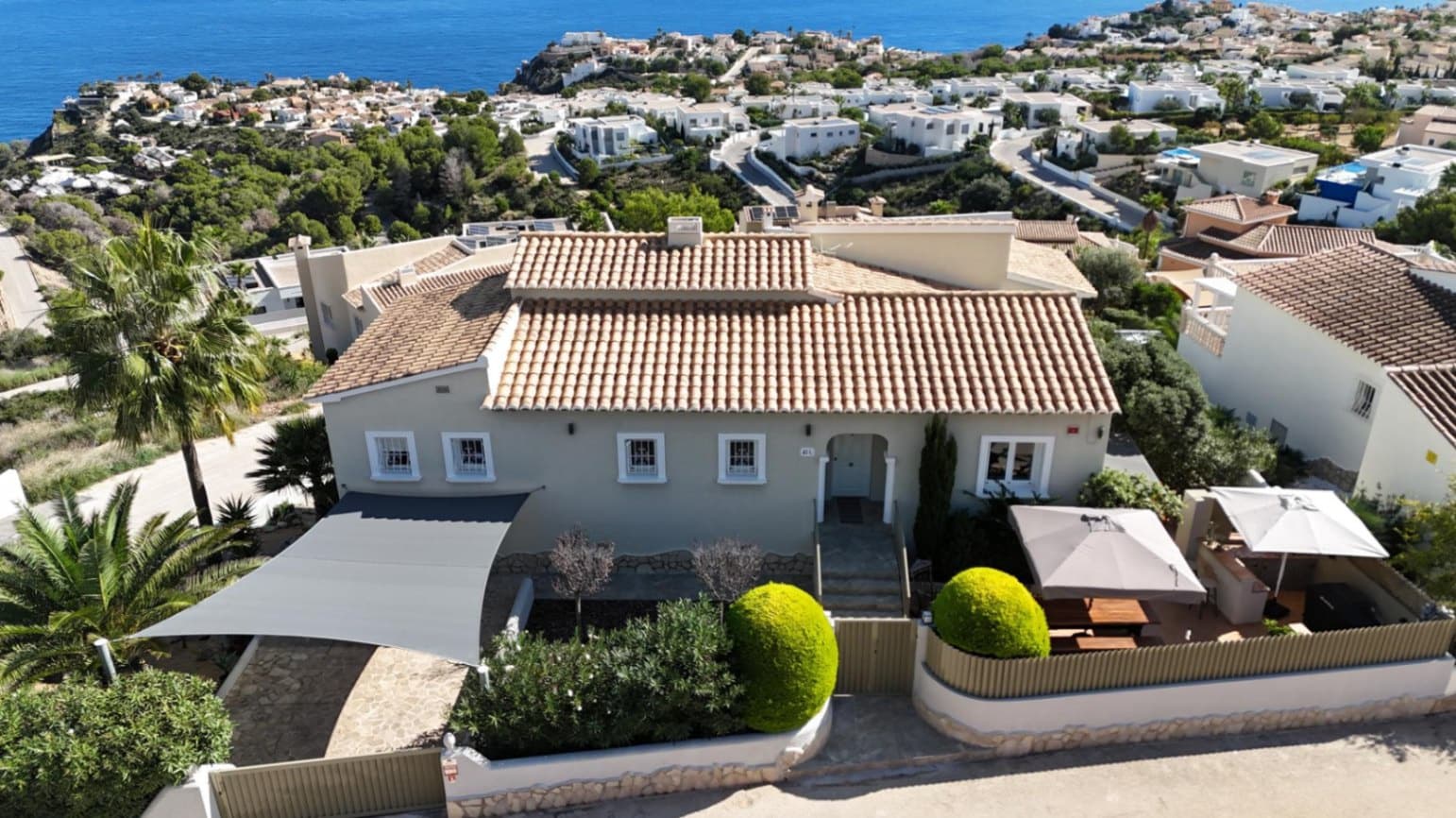 5 bedroom Villa for sale in Benitachell / Benitatxell with pool garage - € 1,100,000 (Ref: 9342224)