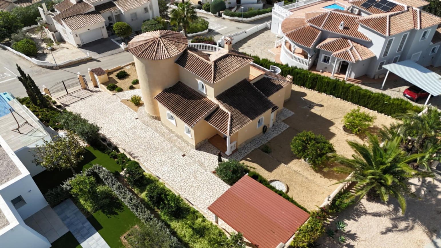 2 Zimmer Villa zu verkaufen in Benitachell / Benitatxell mit Pool Garage - 585.000 € (Ref: 9342225)
