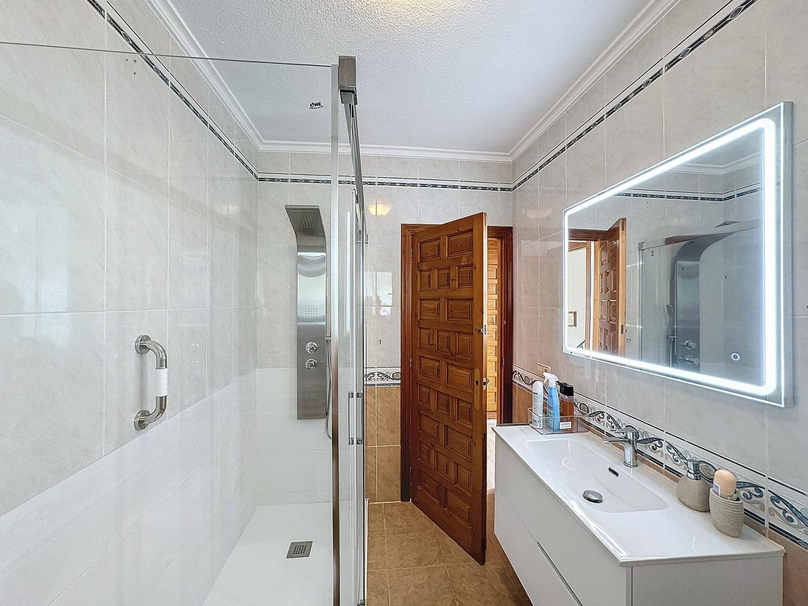 3 bedroom Villa for sale in Benitachell / Benitatxell with pool garage - € 695,000 (Ref: 9384047)