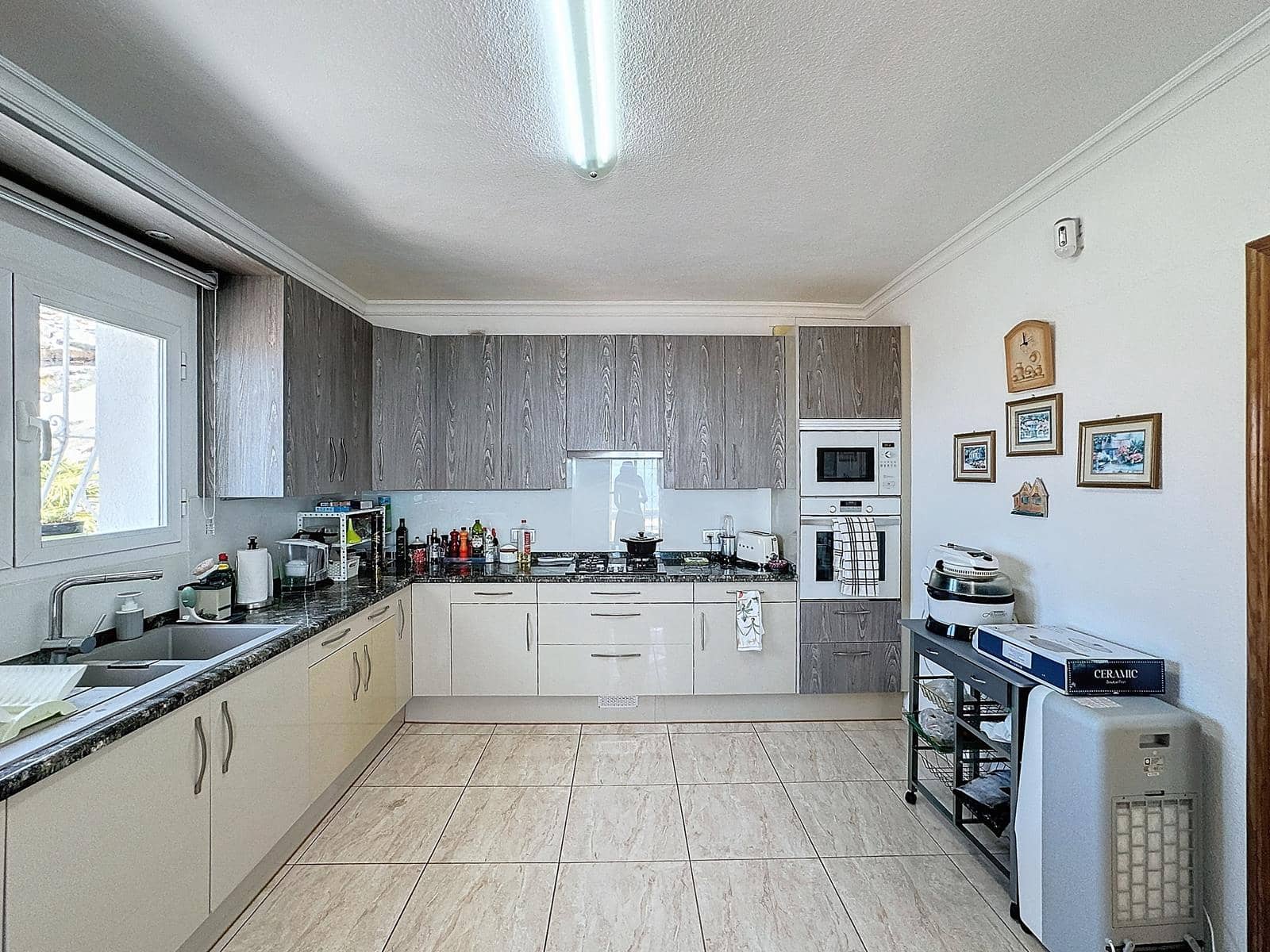 3 bedroom Villa for sale in Benitachell / Benitatxell with pool garage - € 695,000 (Ref: 9384047)