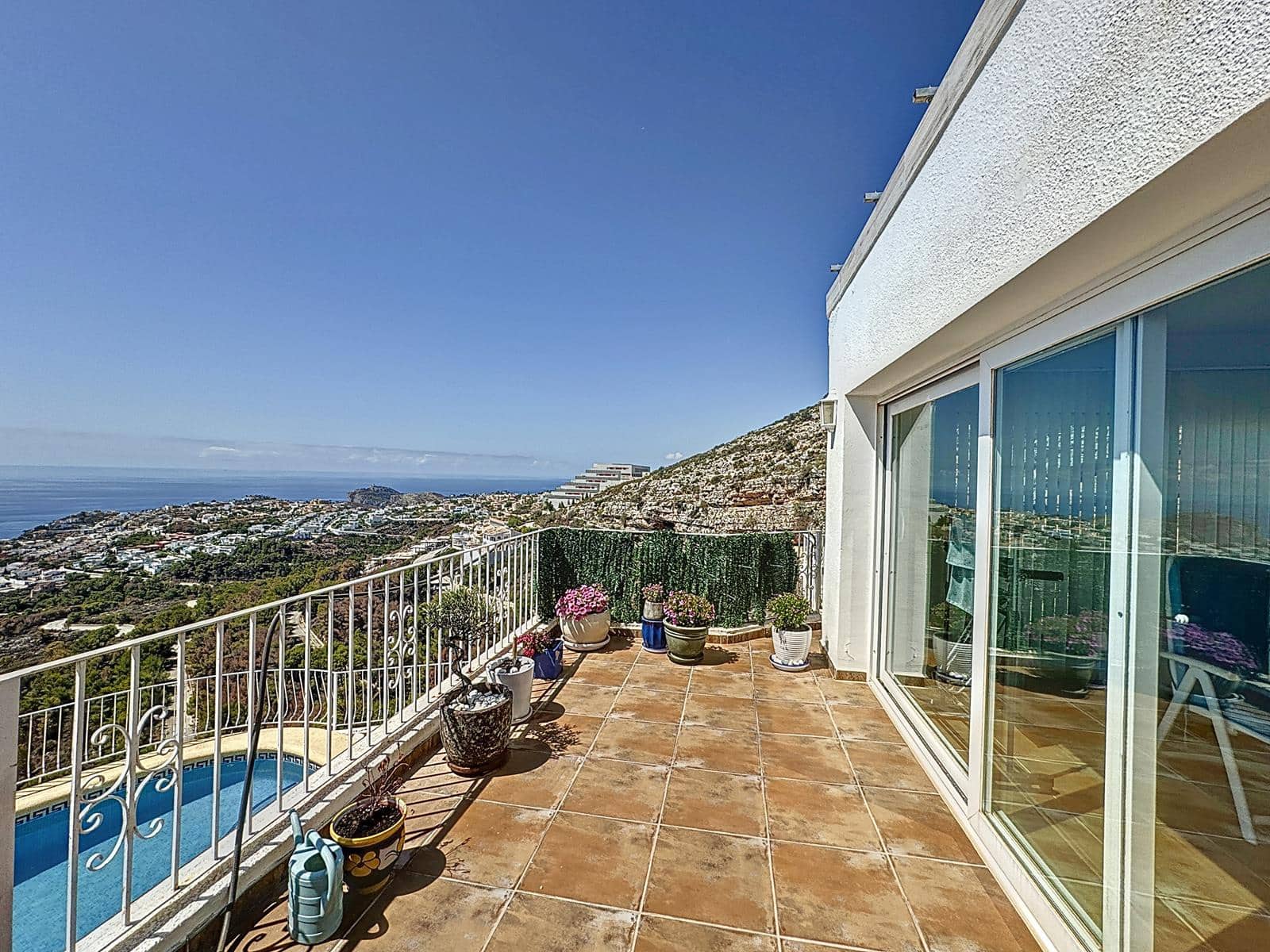 3 bedroom Villa for sale in Benitachell / Benitatxell with pool garage - € 695,000 (Ref: 9384047)