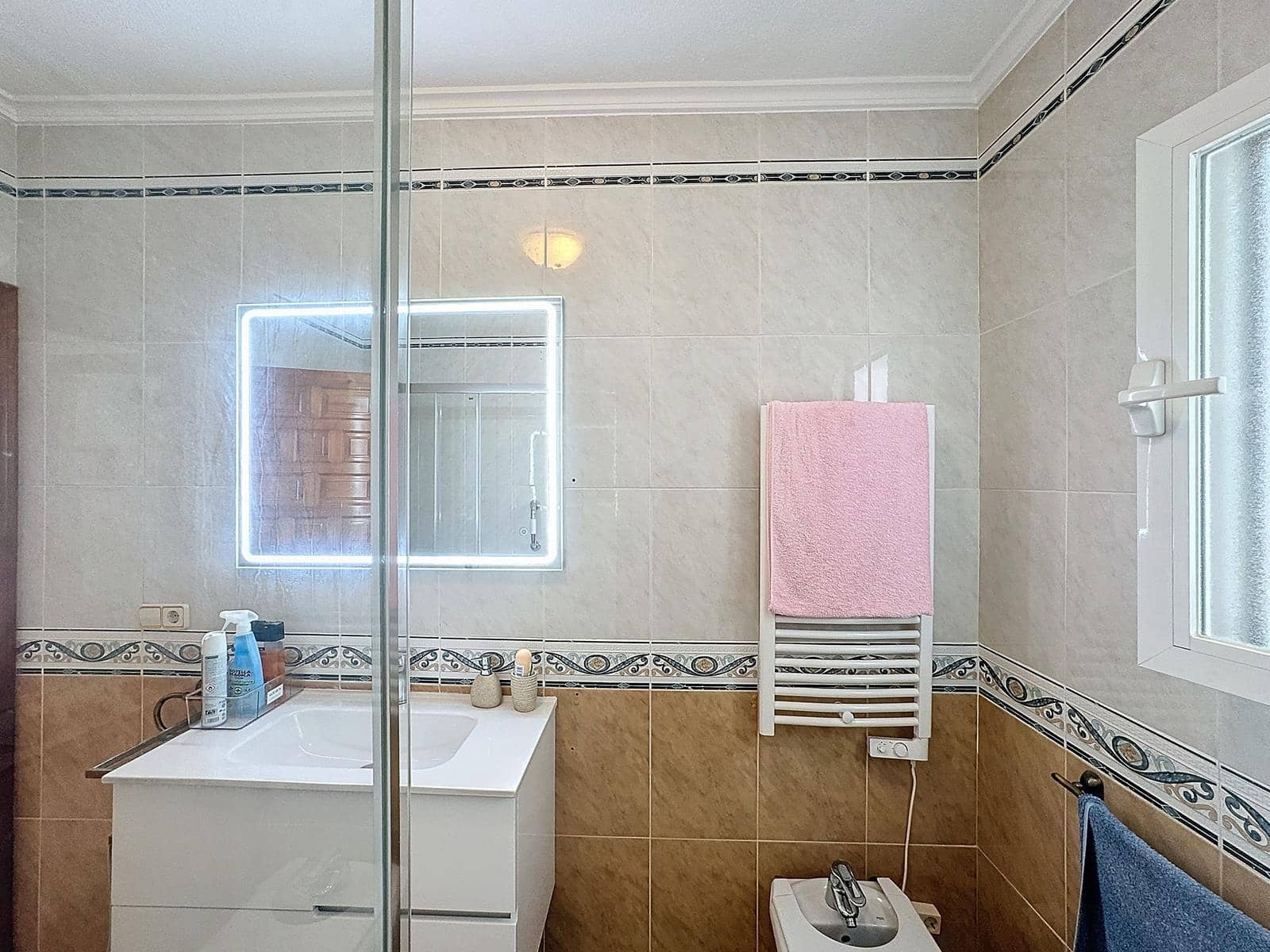 3 bedroom Villa for sale in Benitachell / Benitatxell with pool garage - € 695,000 (Ref: 9384047)