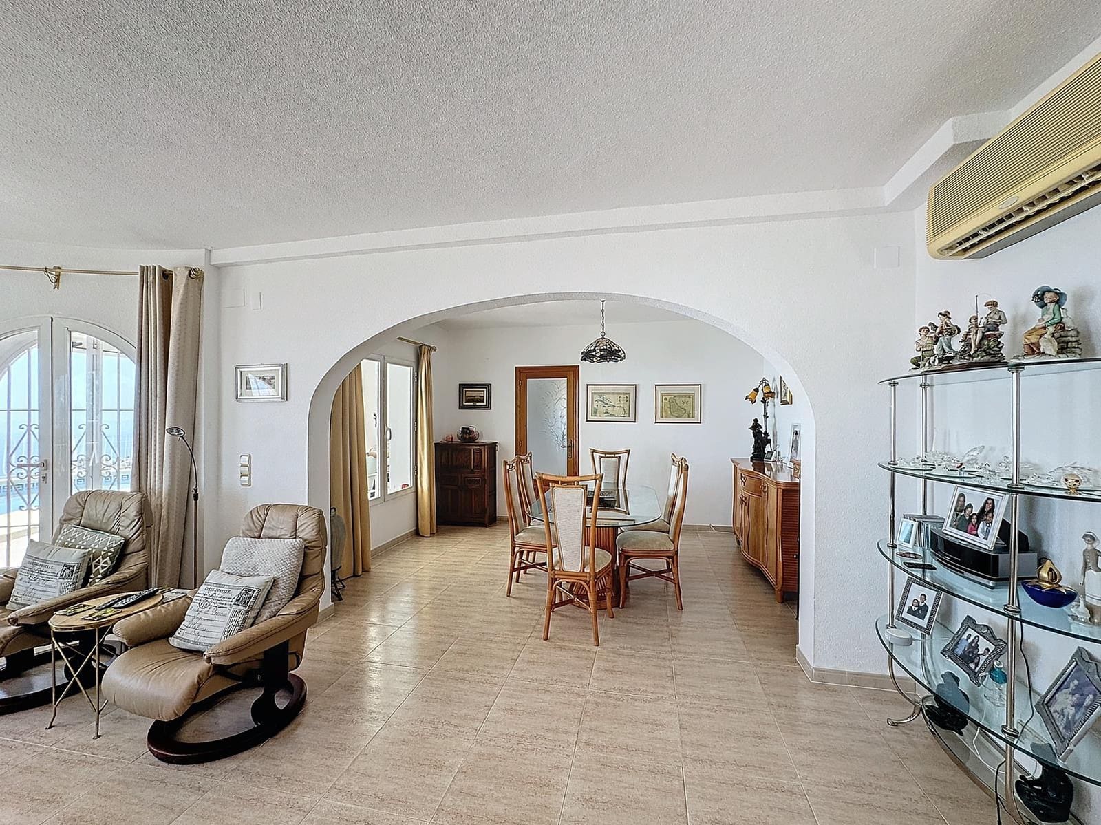 3 bedroom Villa for sale in Benitachell / Benitatxell with pool garage - € 695,000 (Ref: 9384047)