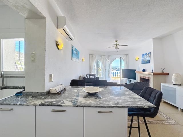 Chalet de 5 habitaciones en Cumbre del Sol, Benitachell / Benitatxell en venta con piscina garaje - 550.000 € (Ref: 9406947)