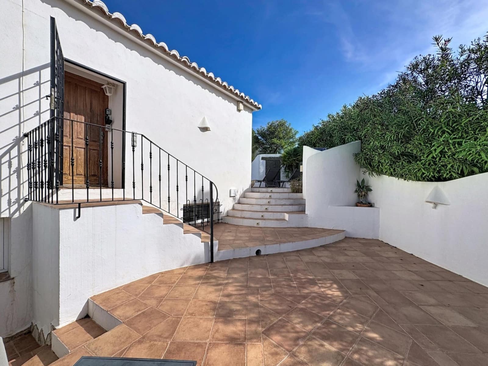 Chalet de 5 habitaciones en Benitachell / Benitatxell en venta con piscina garaje - 550.000 € (Ref: 9406947)