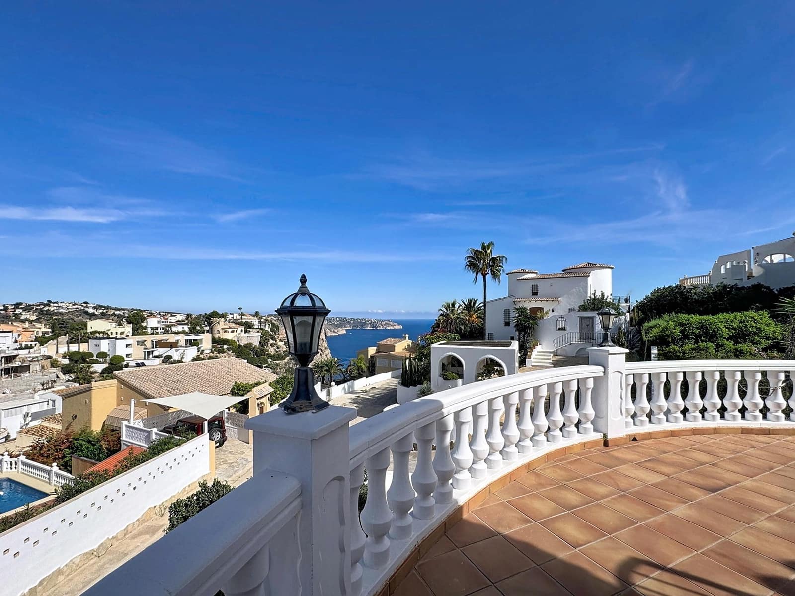 Chalet de 5 habitaciones en Benitachell / Benitatxell en venta con piscina garaje - 550.000 € (Ref: 9406947)