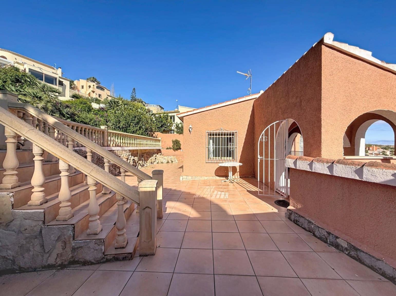 2 chambre Villa/Maison à vendre à Benitachell / Benitatxell avec piscine garage - 530 250 € (Ref: 9406984)