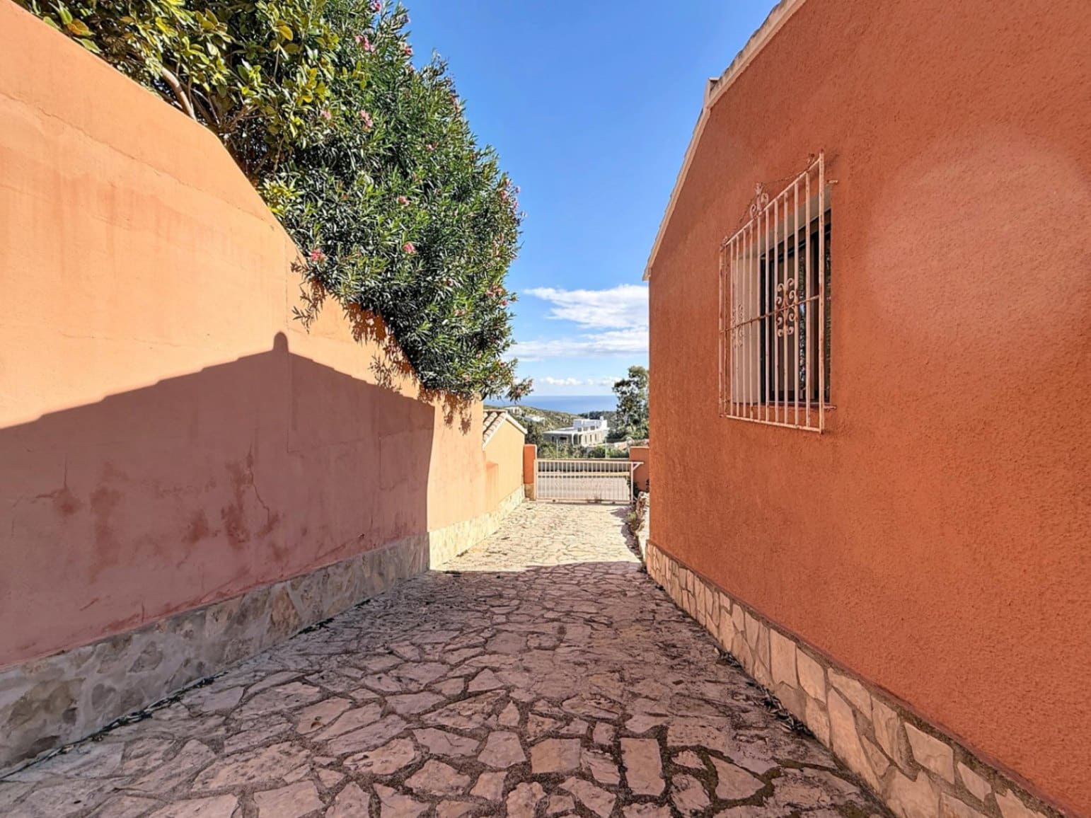 2 chambre Villa/Maison à vendre à Benitachell / Benitatxell avec piscine garage - 530 250 € (Ref: 9406984)