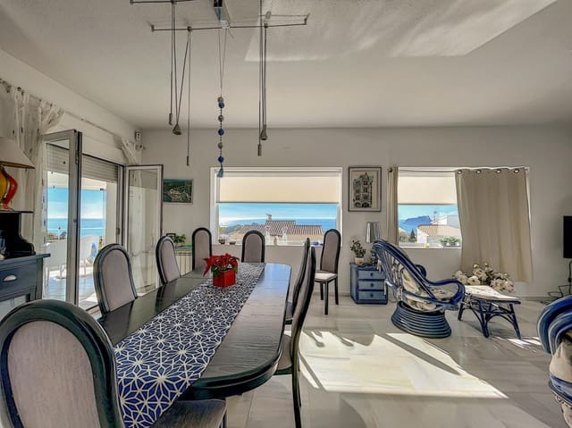 Chalet de 3 habitaciones en Cumbre del Sol, Benitachell / Benitatxell en venta con piscina garaje - 695.000 € (Ref: 9423961)