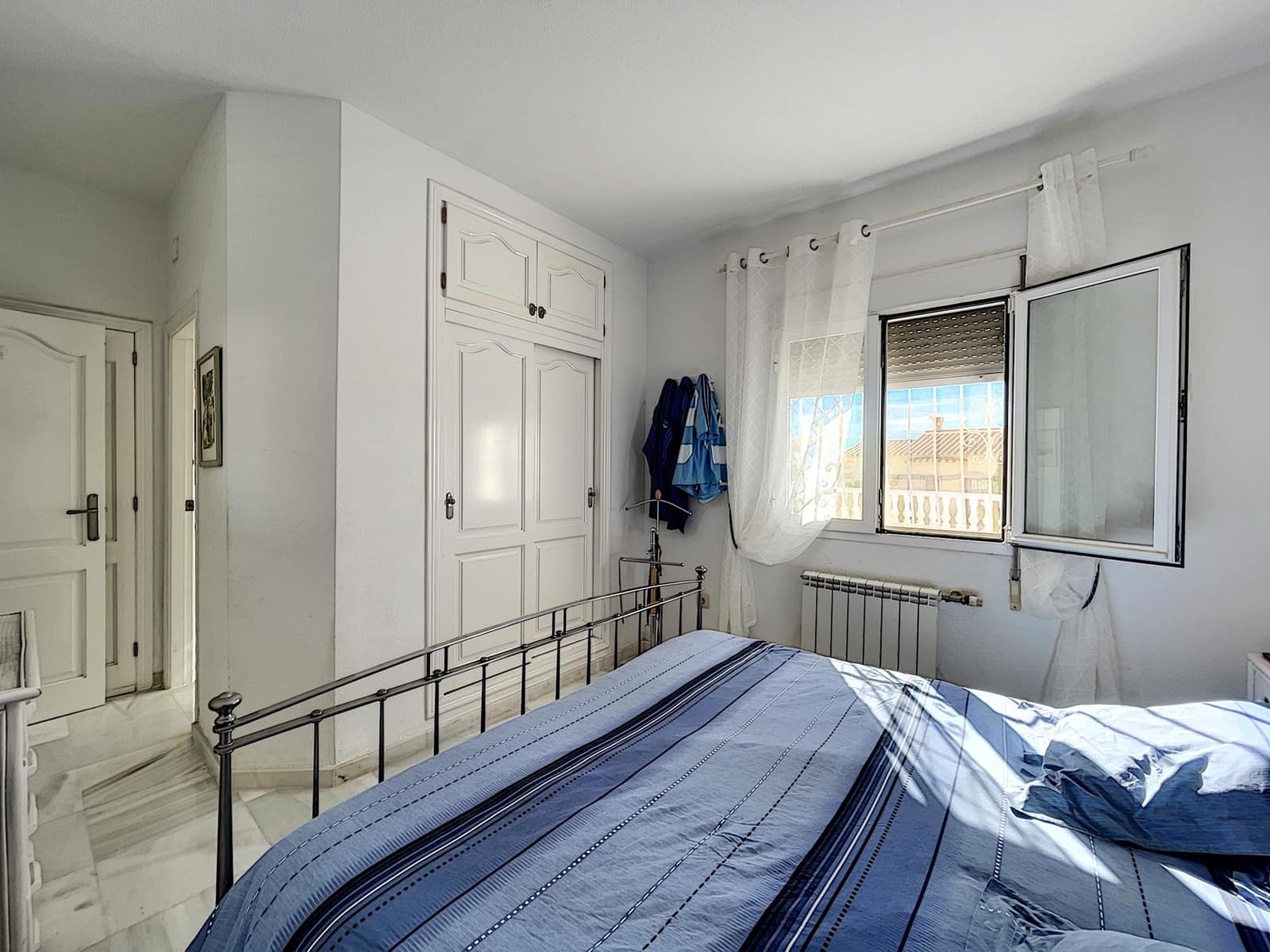 Chalet de 3 habitaciones en Benitachell / Benitatxell en venta con piscina garaje - 695.000 € (Ref: 9423961)