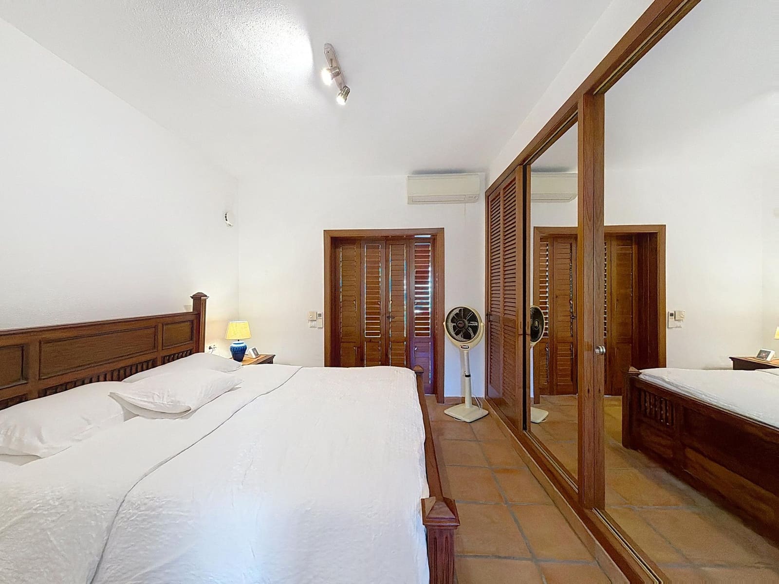 4 Zimmer Villa zu verkaufen in Benitachell / Benitatxell mit Pool Garage - 2.350.000 € (Ref: 9425334)