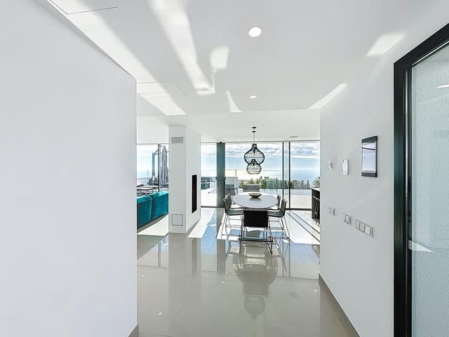 5 slaapkamer Villa te koop in Cumbre del Sol, Benitachell / Benitatxell met zwembad garage - € 2.350.000 (Ref: 9427905)