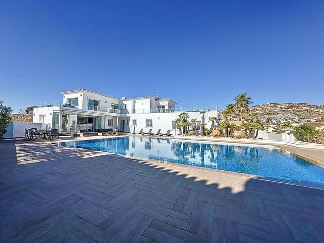 5 soveværelse Villa til salg i Cumbre del Sol, Benitachell / Benitatxell med swimmingpool garage - € 1.375.000 (Ref: 9523670)