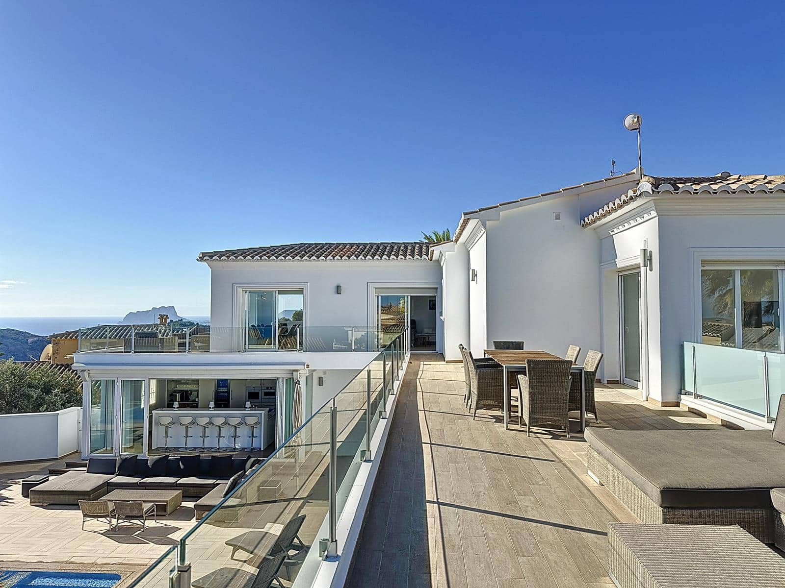 5 bedroom Villa for sale in Benitachell / Benitatxell with pool garage - € 1,375,000 (Ref: 9523670)