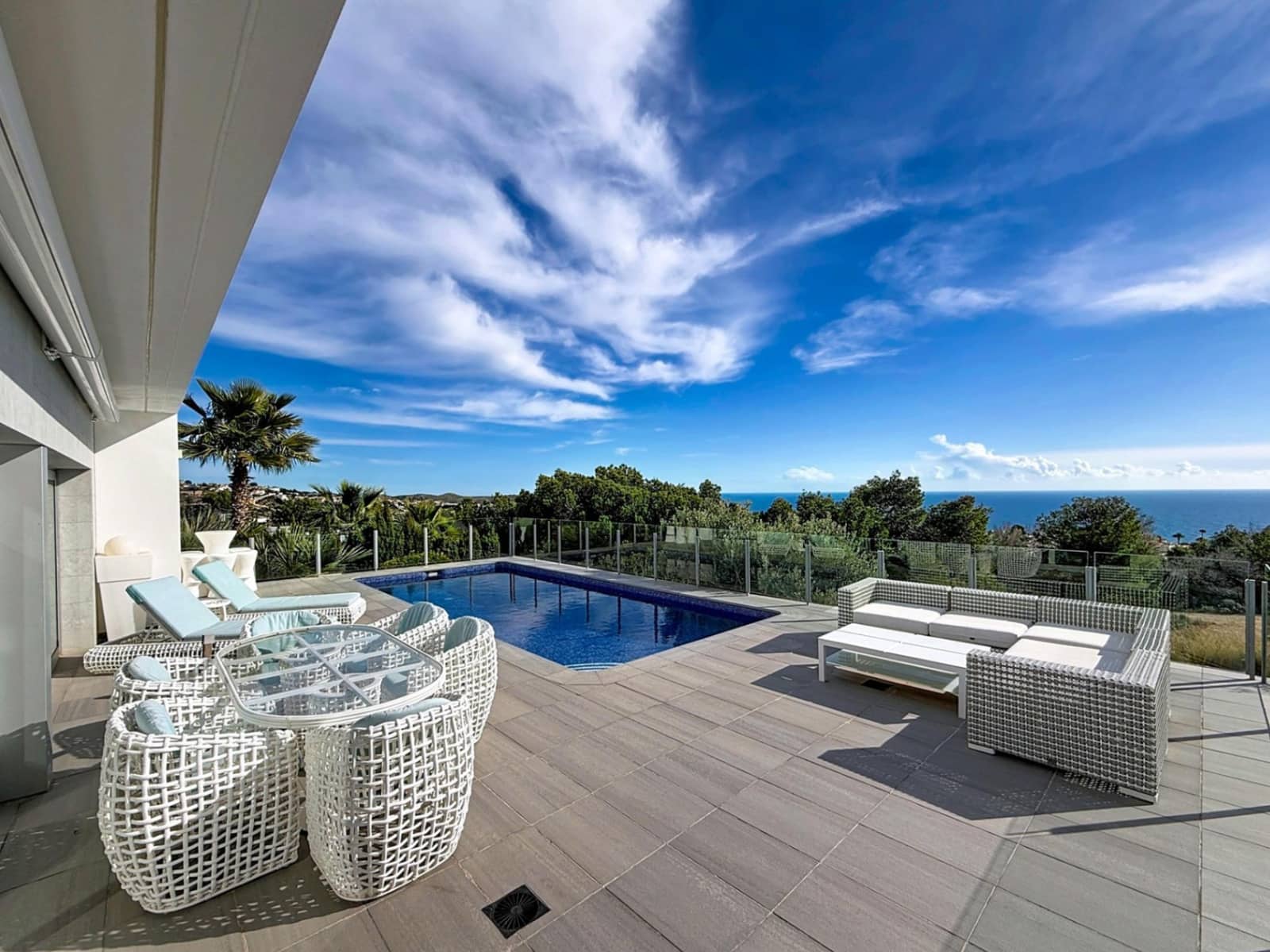 3 soveværelse Villa til salg i Benitachell / Benitatxell med swimmingpool garage - € 1.080.000 (Ref: 9542721)