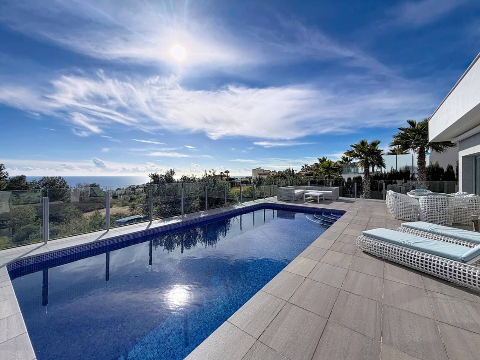 3 soveværelse Villa til salg i Benitachell / Benitatxell med swimmingpool garage - € 1.080.000 (Ref: 9542721)