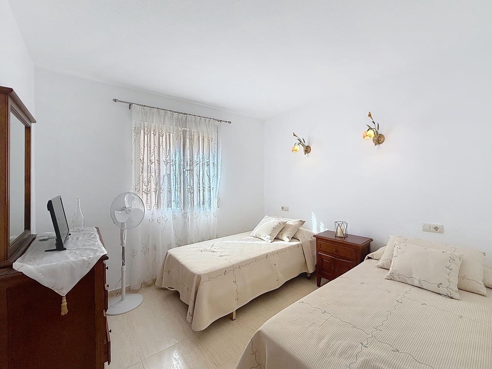 2 soverom Leilighet til salgs i Benitachell / Benitatxell med svømmebasseng garasje - € 275 000 (Ref: 9564025)